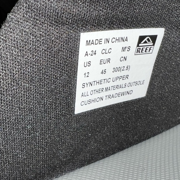 Reef Black Slide Sandals - Picture 8 of 10